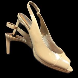 Life Stride Soft System Pumps Womens 10 Nude Patent Slingback Peep Toe NWOT